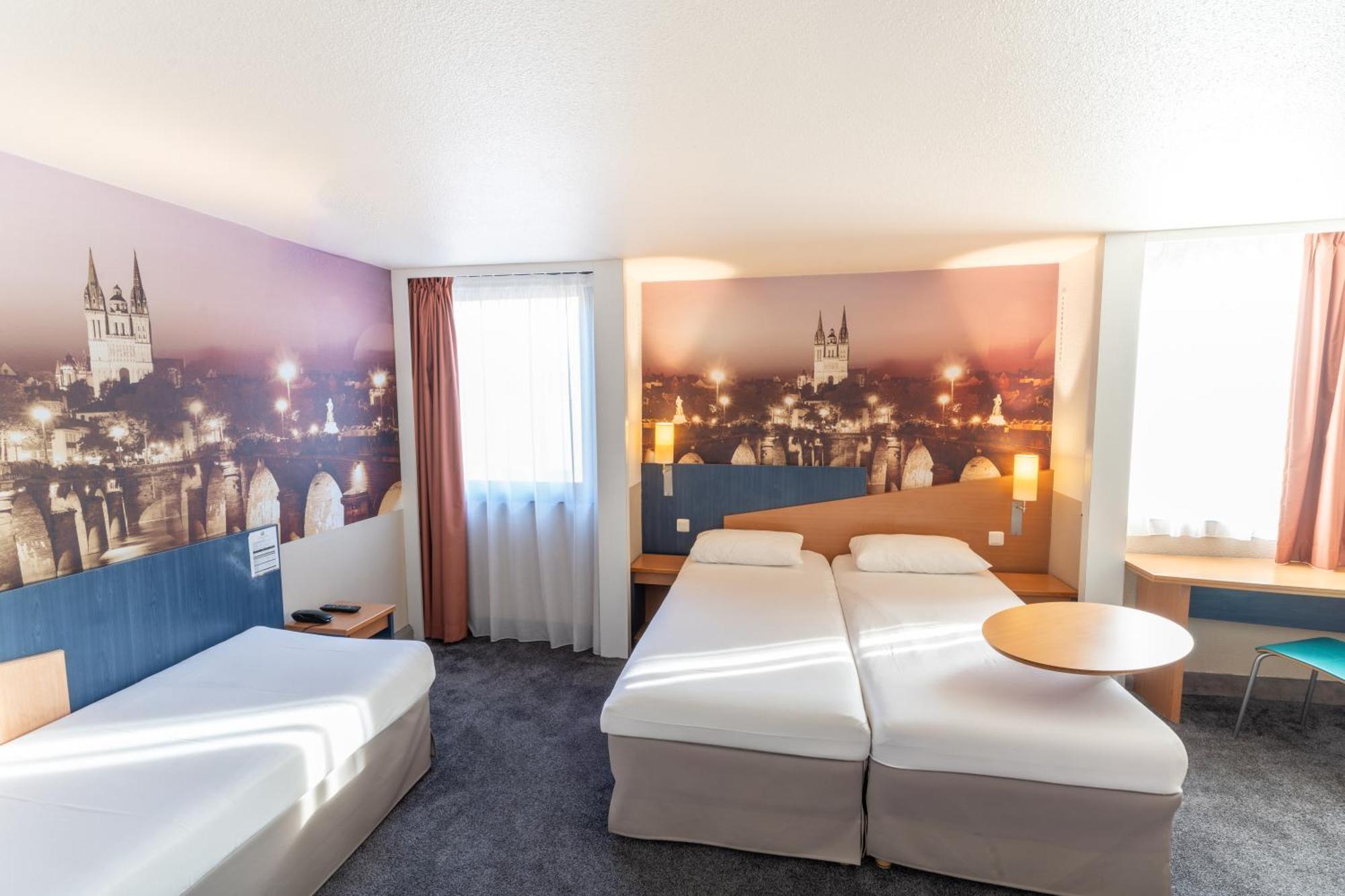 Ibis Styles Centre Gare Hotel 3*